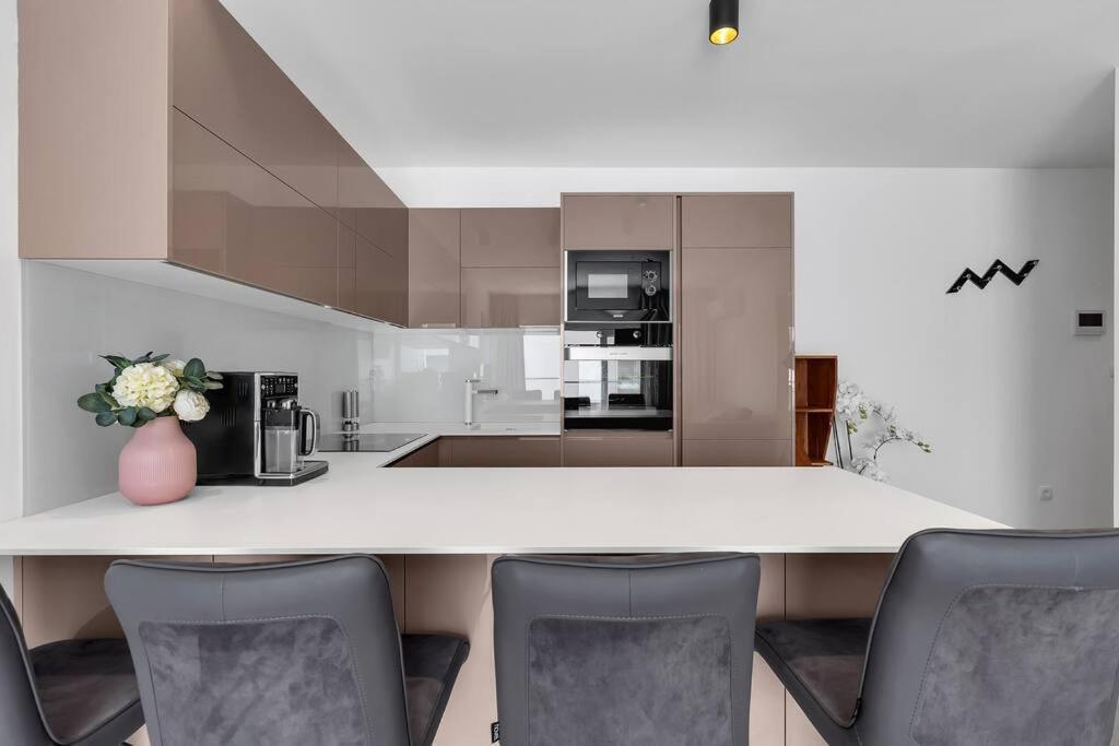 Apartment Dals - Makarska Exklusiv Тучепи Екстер'єр фото